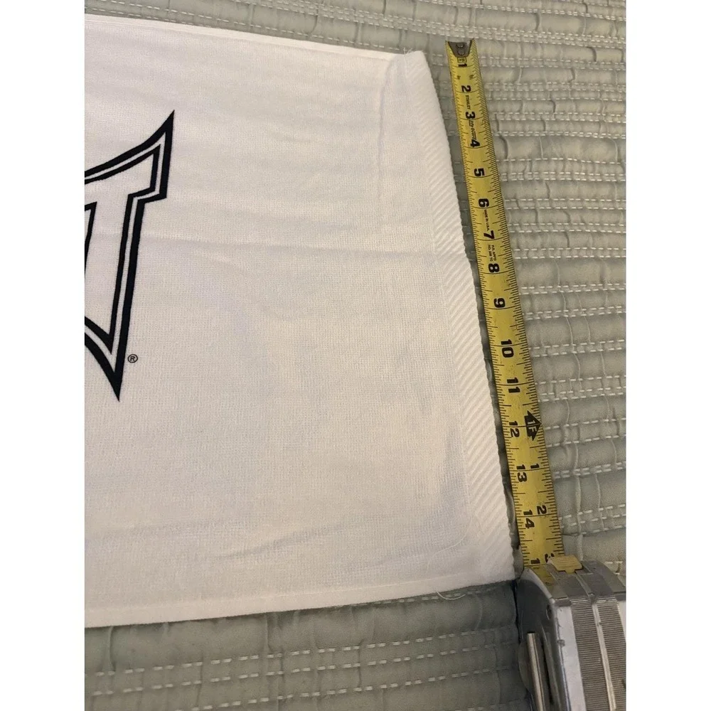 Tapout XT Towel By Turkish Signature New Old Stock Unused From Workout Set